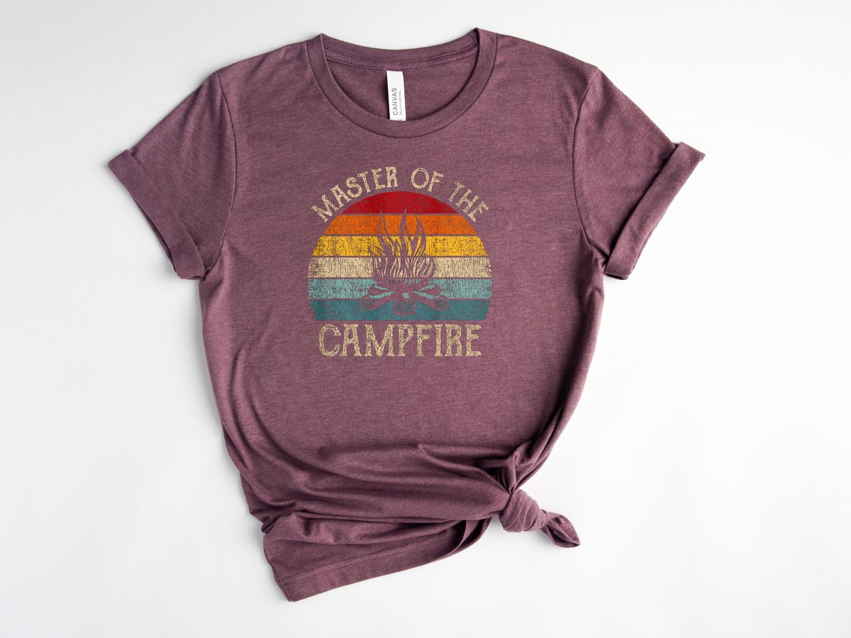 Lykke Master of The Campfire T-Shirt | Natuurliefhebber | Camping Kleding | Zomervakantie | Katoen | Maat M